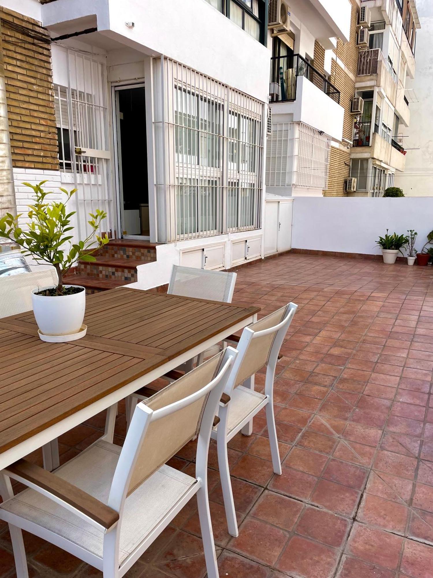 Апартаменты La Terraza De Triana Севилья Экстерьер фото
